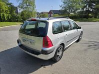 Peugeot 307 Break 1.6 XT. Ny Bessiktad låga mil.