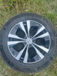 Volvo Orginal Vinter 235/60 R18 med dubb