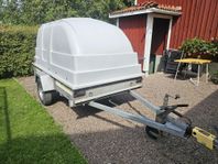 Släpvagn med kåpa, SM-SLÄPET 750 STAND