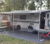 Adria Alpina 663 UK, barnkammarvagn