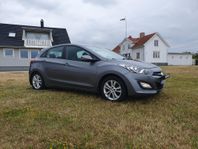 Hyundai i30 5-dörrar 1.6 CRDi ( Bränslesnål 0.44l/mil )