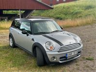 MINI Cooper Clubman