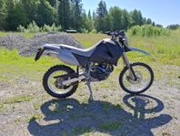 Ktm 640 lc4 -01