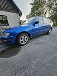 Toyota Corolla, besiktad, dragkrok, 3 nycklar.