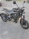 Husqvarna svartpil 125cc NY