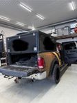 Arbetskåpa dodge ram 1500