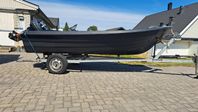 Crescent 432 RS Black Edition