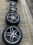 Mercedes fälgar AMG 18 tum plus 2 st däck 