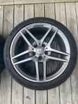 Mercedes fälgar AMG 18 tum plus 2 st däck 