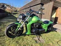 Suzuki M1800R