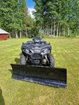 Polaris Sportsman 570 EPS Black Edition inkl plogpaket.