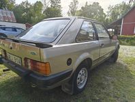 Ford Escort 3-dörrars Halvkombi 1.6