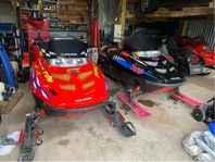 2 st Polaris XC 700 sp -99 och -00