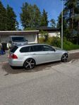 BMW 330 xd (A-traktor)