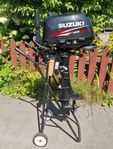 Suzuki DF6 samt evinrude 4hk
