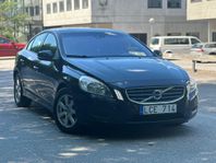 Volvo S60 D3 Kinetic Euro 5 Dragkrok Värmare Kamrem bytt
