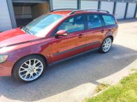 Volvo V50 T5 nybesiktad