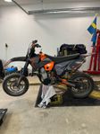 525exc 2004 motard LV-reg