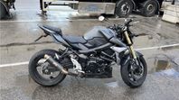 SUZUKI GSR 750, 2015