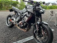 Yamaha mt09 låga mil