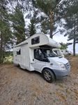 Uthyres Ford Sirio 599 -2009 för 5 pers Våning säng