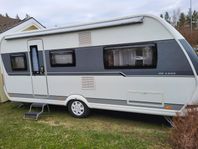 Husvagn HOBBY 495 UL DeLux 2018