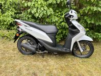 Honda NSC50 Vision 2017 – välskött och pålitlig moped