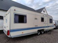 Adria Unica C 613UL