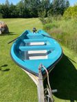 Smögen 45+ motor 4hk och trailer.