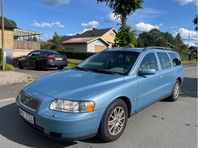 Volvo V70 2.4 Business Euro 4 Nybesiktad