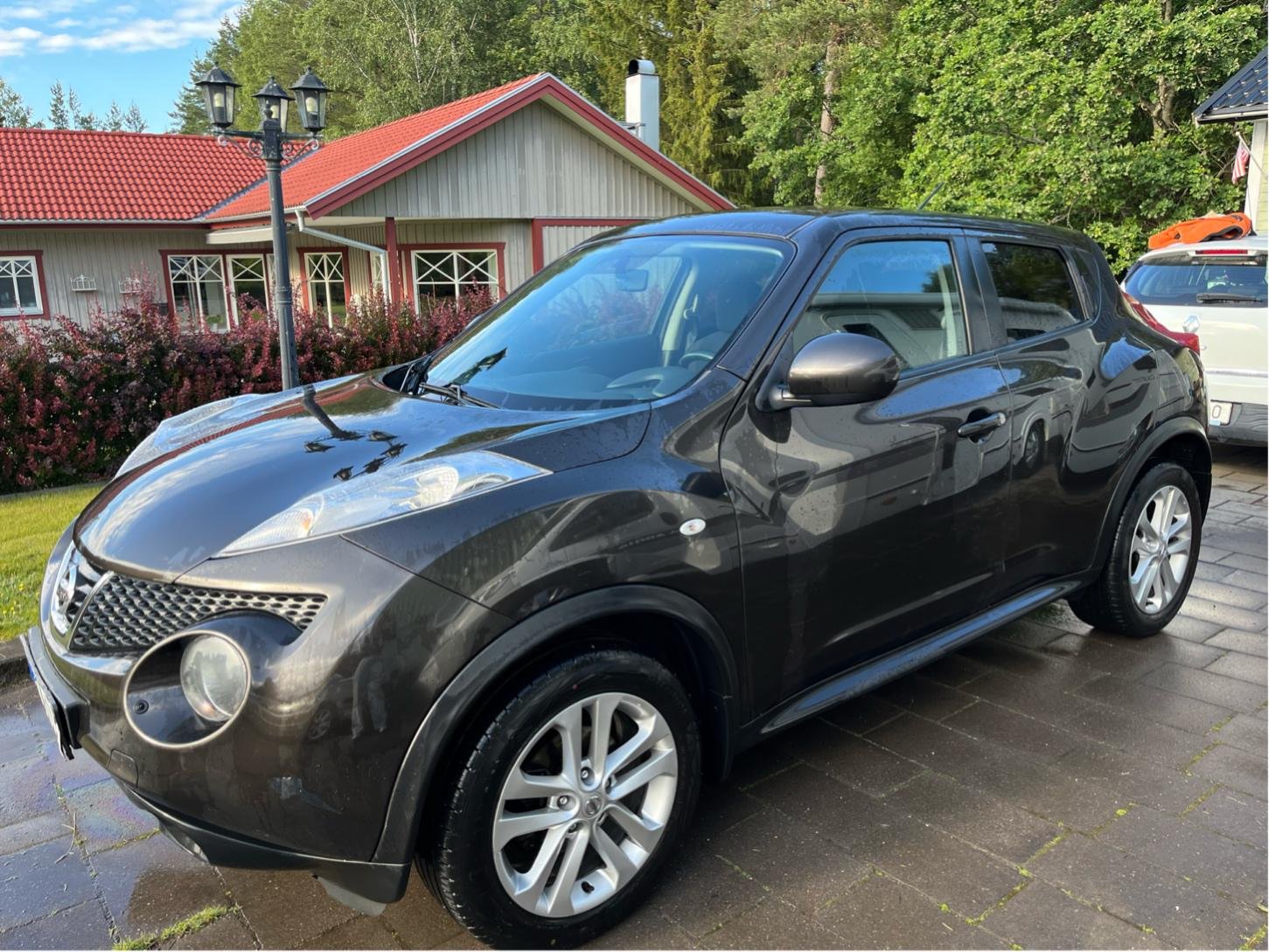 Nissan Juke 1.6 XTRONIC-CVT, 117hk, 2012