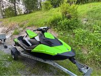 Seadoo Spark 90 2Up IBR VTS - 2017 inkl. trailer