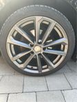 AEZ fälgar med Vredesteindäck 225/40 18”