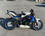 Triumph Street Triple R 675 Stunt