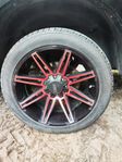 22" dodge ram fälgar med däck.