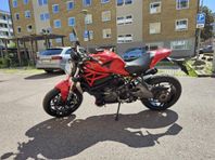 Ducati Monster 1200