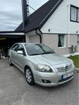Toyota Avensis Liftback 2.0 D-4 VVT-i Euro 4