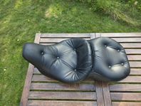 Sadel för Harley Davidson modell Touring/Ultra