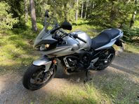 Yamaha FZ6-S ABS 1000 mil 
