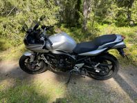 Yamaha FZ6-S ABS 1000 mil 