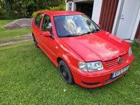 Volkswagen Polo 5-dörrar 1.4 Basis Euro 2 GDS, reservdelsbil