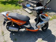 Moped Kymco Super 8