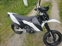 Ktm 690 Smc 09