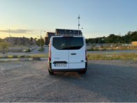  Ford Transit Custom 9-sits 2015 • 15 900 mil • Backsensorer