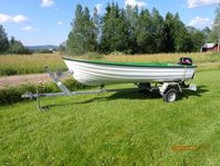 Båt med trailer.