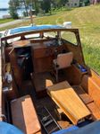 Albin 25