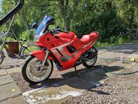 Suzuki gsx 600 f 1990