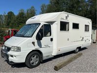 Välutrustad Elnagh/Fiat 2004 8100 mil