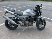 Kawasaki Z750