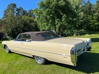 Cadillac De ville Convertible